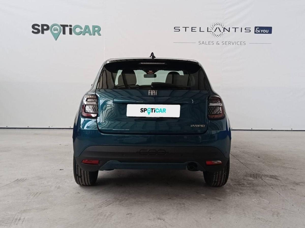 fiat-600-2025-hibrido-a-gasolina-1199cc