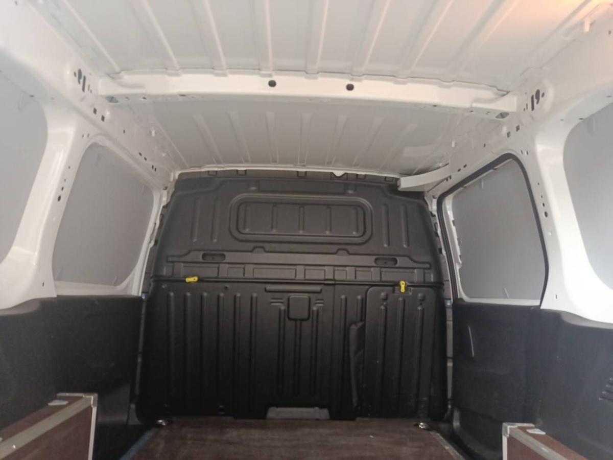 fiat-doblo-2025-diesel-1499cc