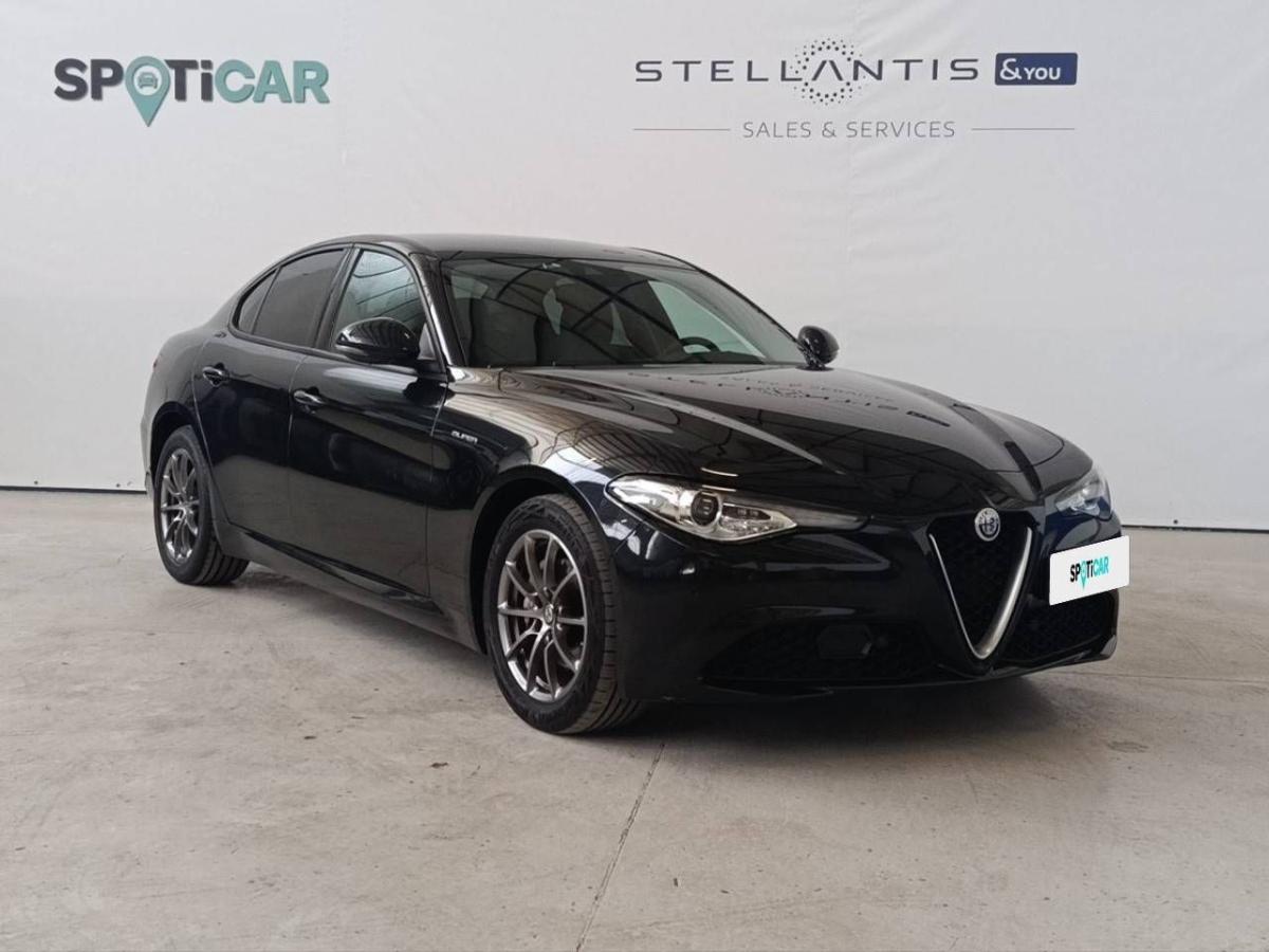 alfa-romeo-giulia-2022-diesel-2143cc