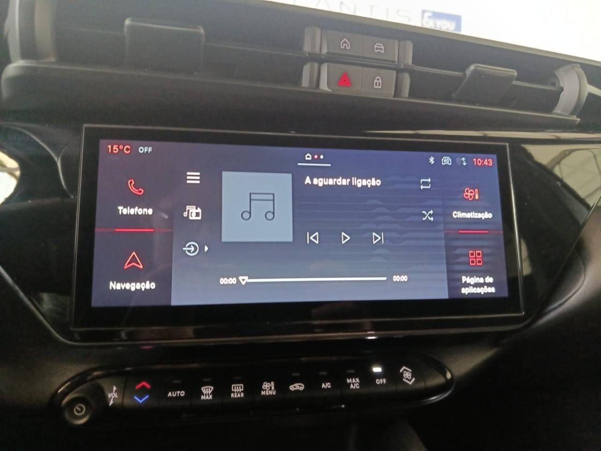 alfa-romeo-junior-2025-hibrido-a-gasolina-1199cc