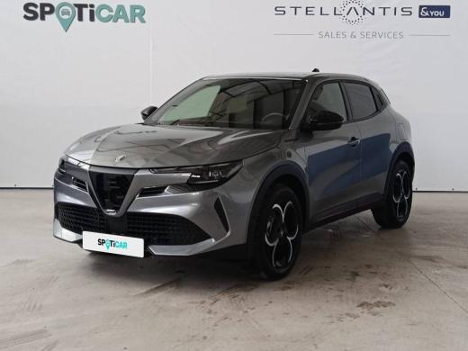 alfa-romeo-junior-2025-hibrido-a-gasolina-1199cc