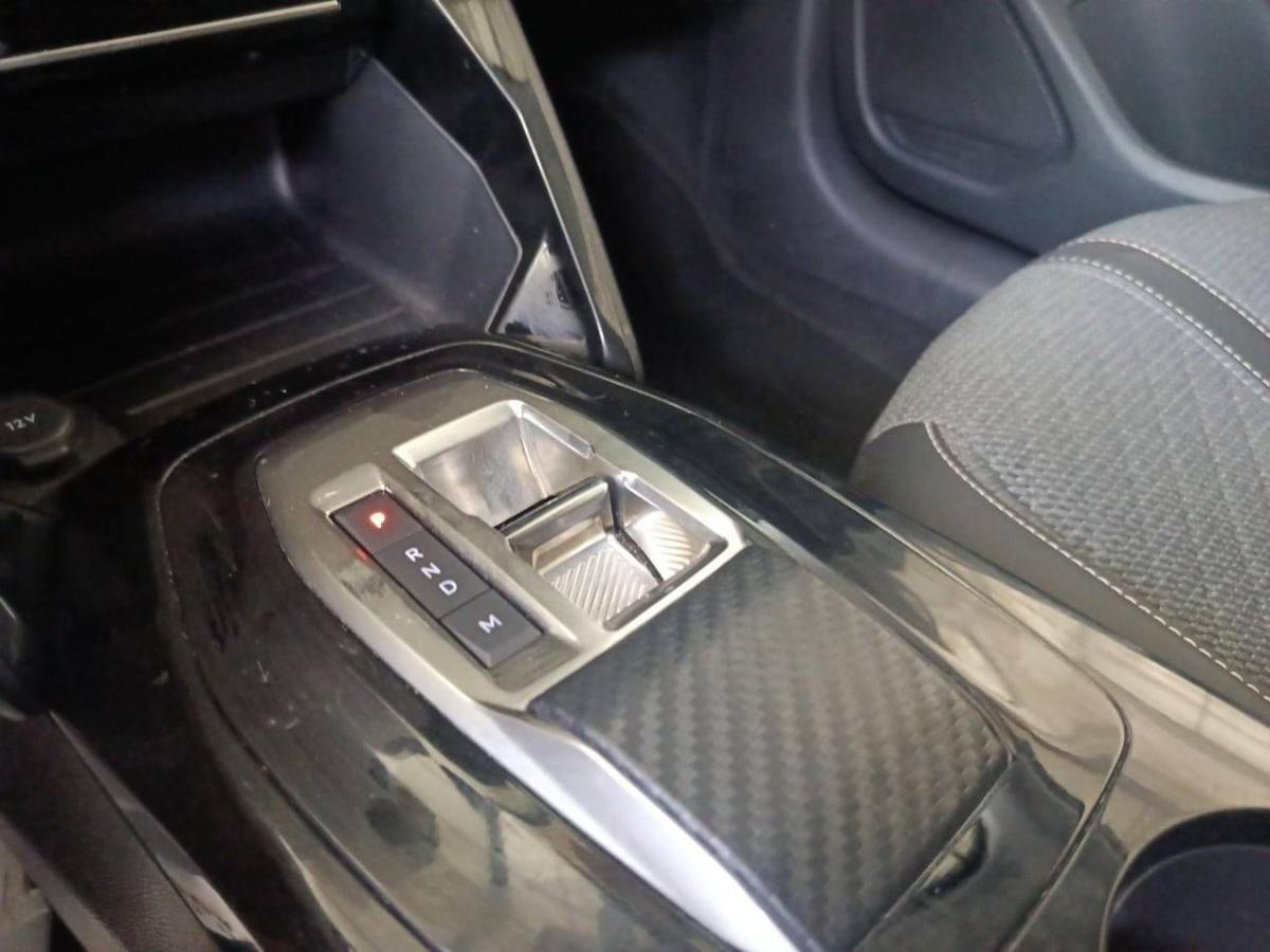 peugeot-208-2025-gasolina-1199cc