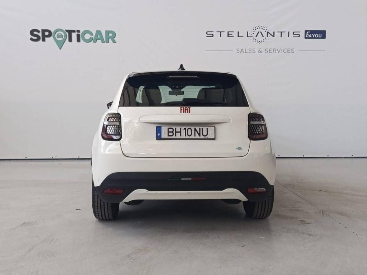 fiat-600-2024-eletrico-1cc