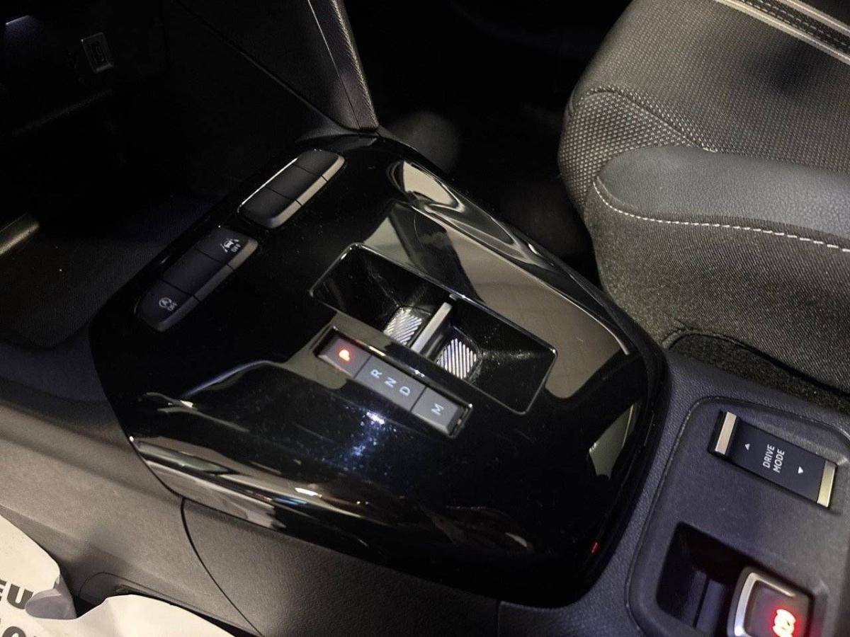 opel-corsa-2025-gasolina-1199cc