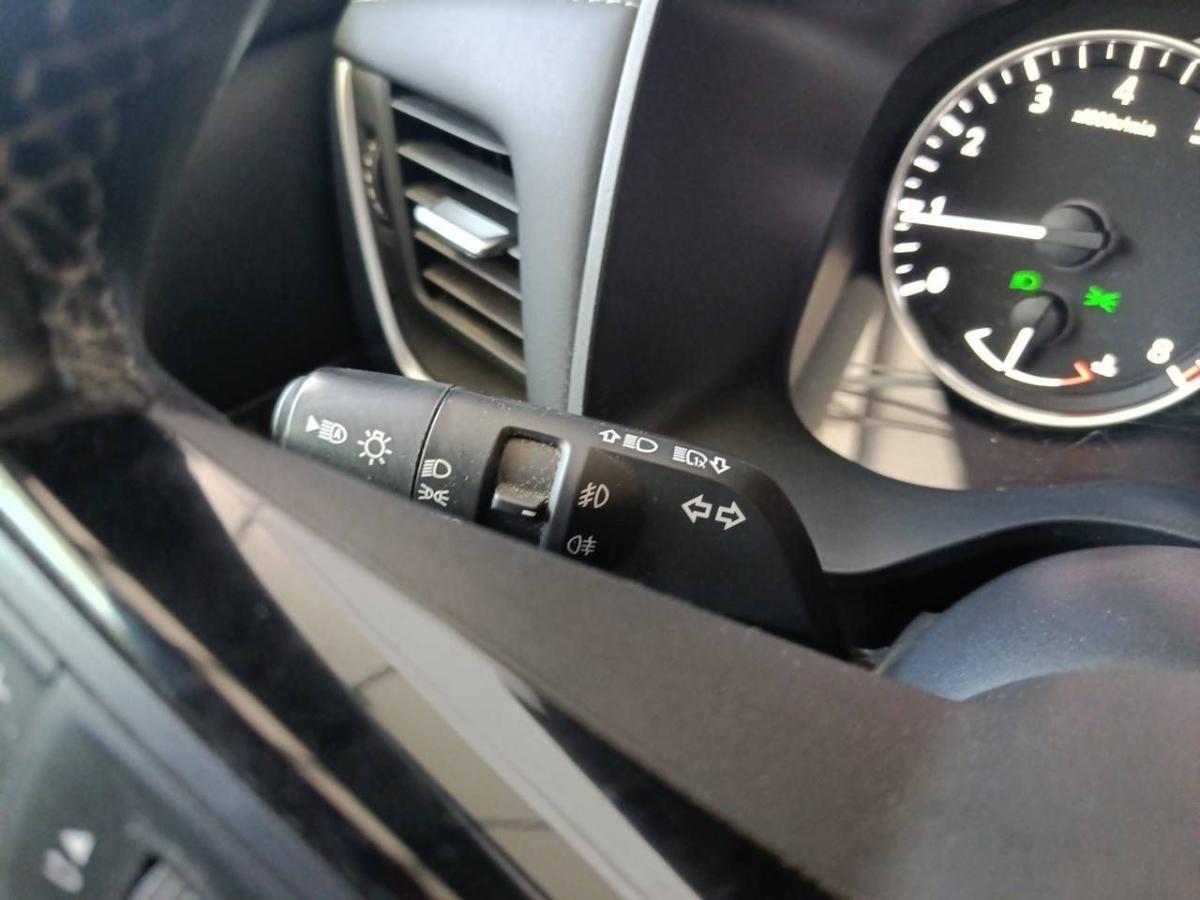 nissan-qashqai-2023-hibrido-a-gasolina-1332cc