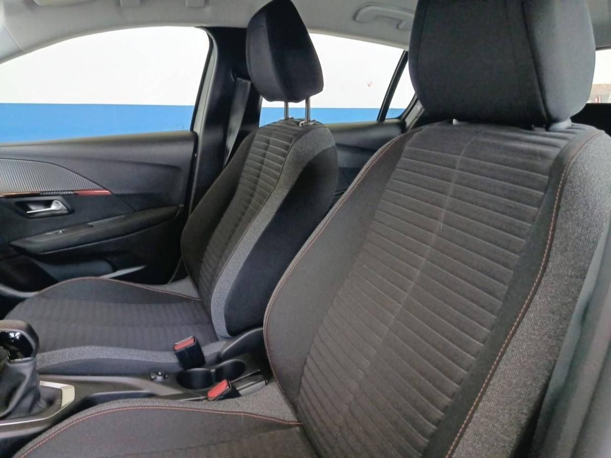 peugeot-208-2023-gasolina-1199cc