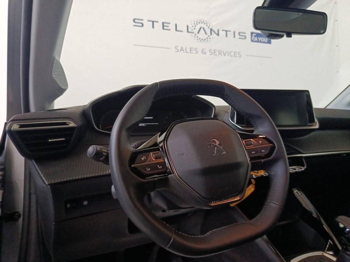 peugeot-208-2023-gasolina-1199cc