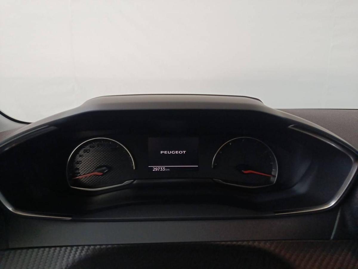 peugeot-208-2023-gasolina-1199cc