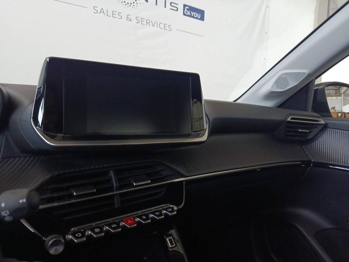 peugeot-208-2023-gasolina-1199cc