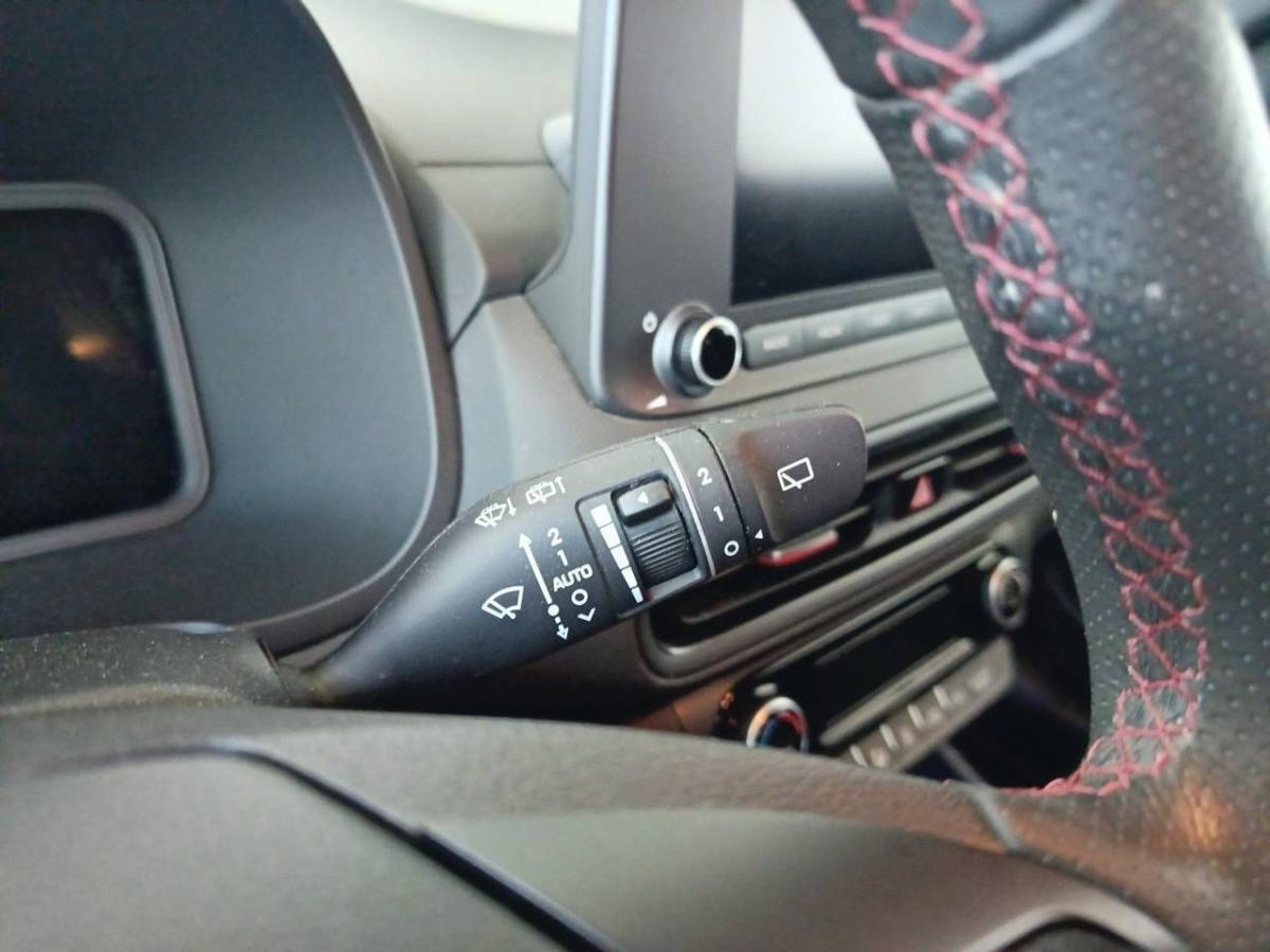 hyundai-kauai-2023-gasolina-998cc