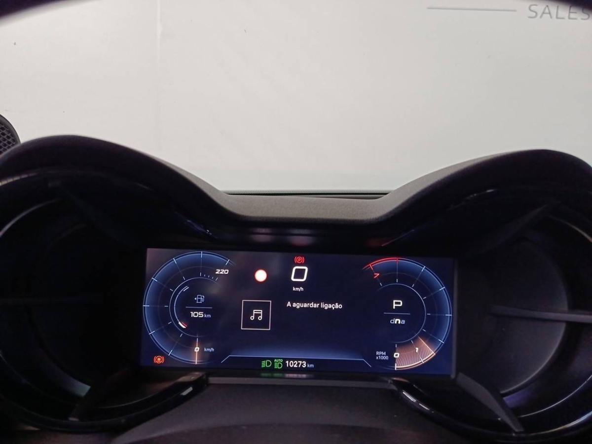 alfa-romeo-junior-2025-hibrido-a-gasolina-1199cc