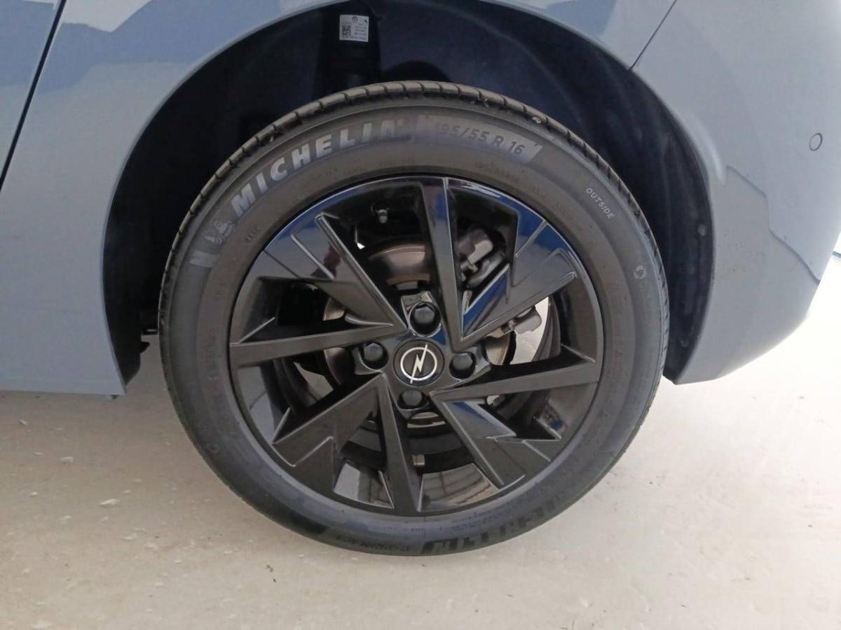opel-corsa-2025-gasolina-1199cc