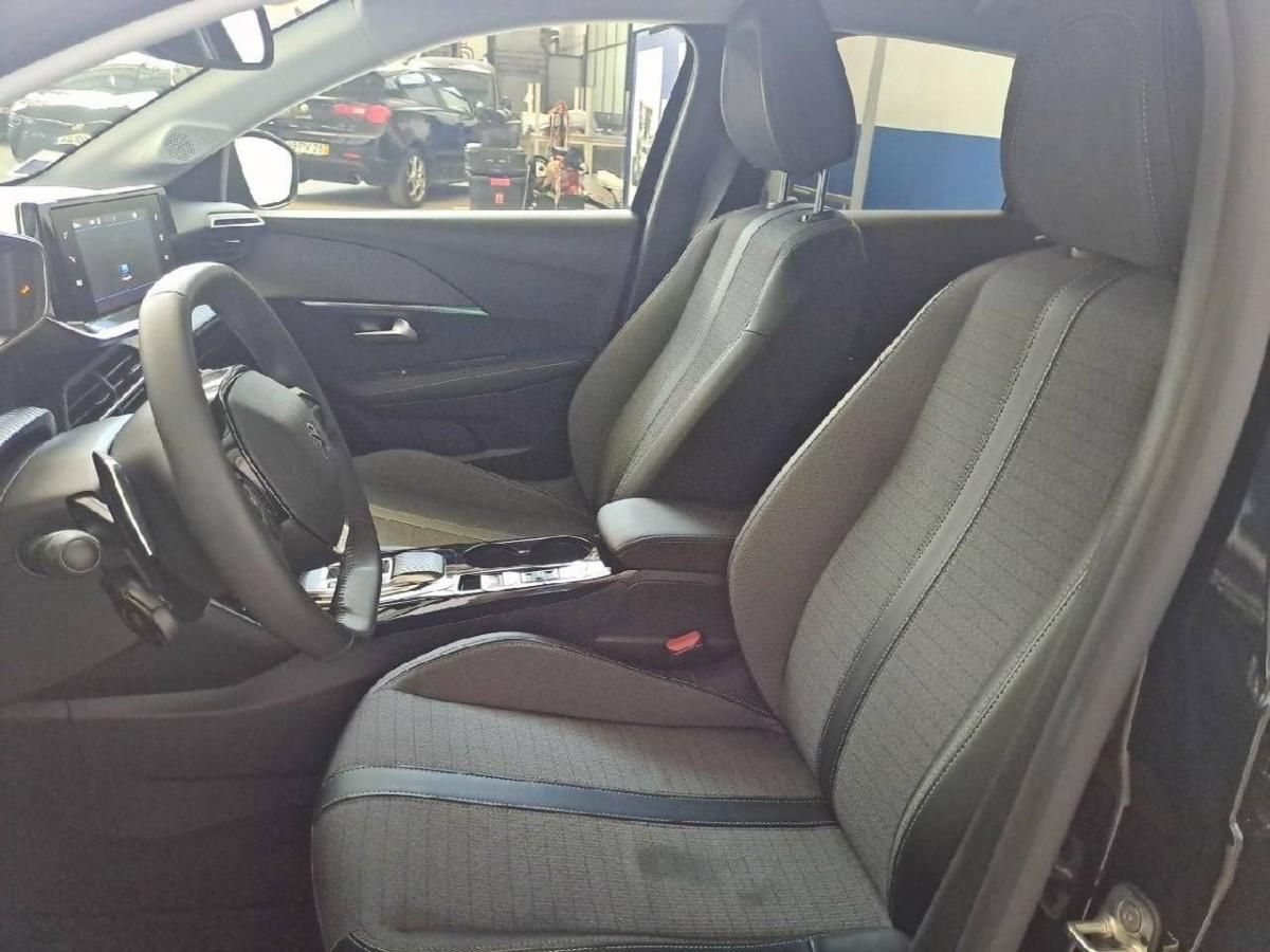 peugeot-208-2023-gasolina-1199cc