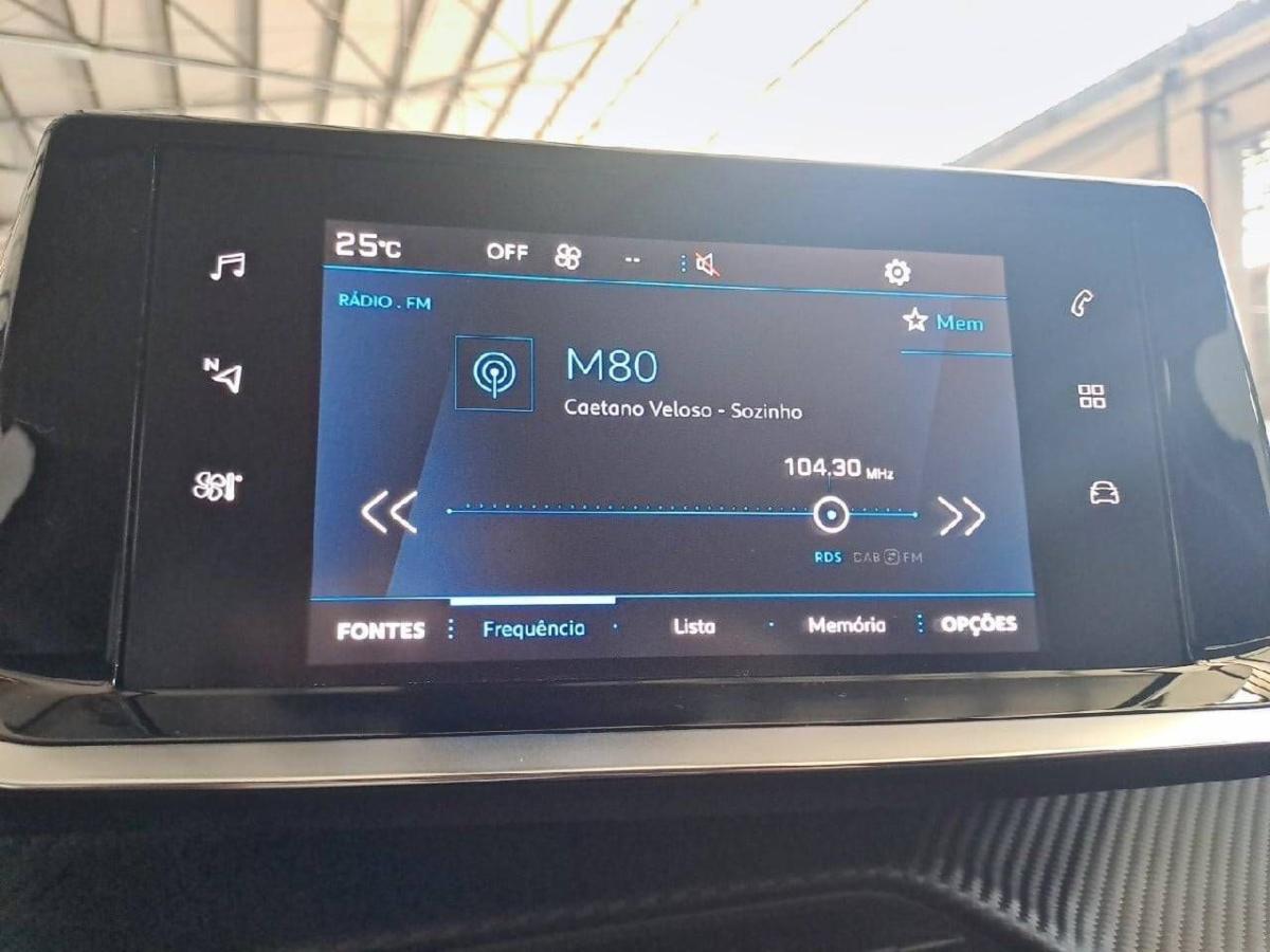 peugeot-208-2023-gasolina-1199cc