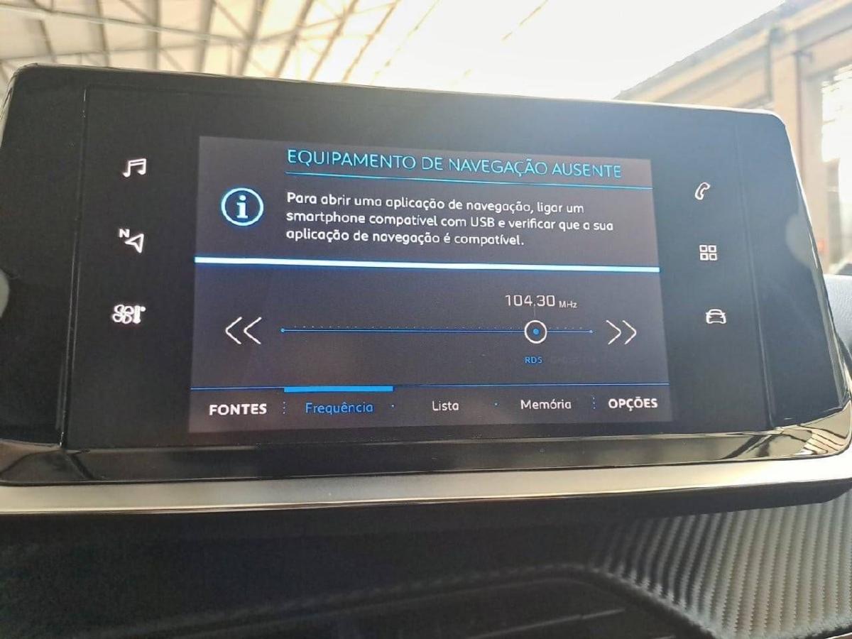 peugeot-208-2023-gasolina-1199cc