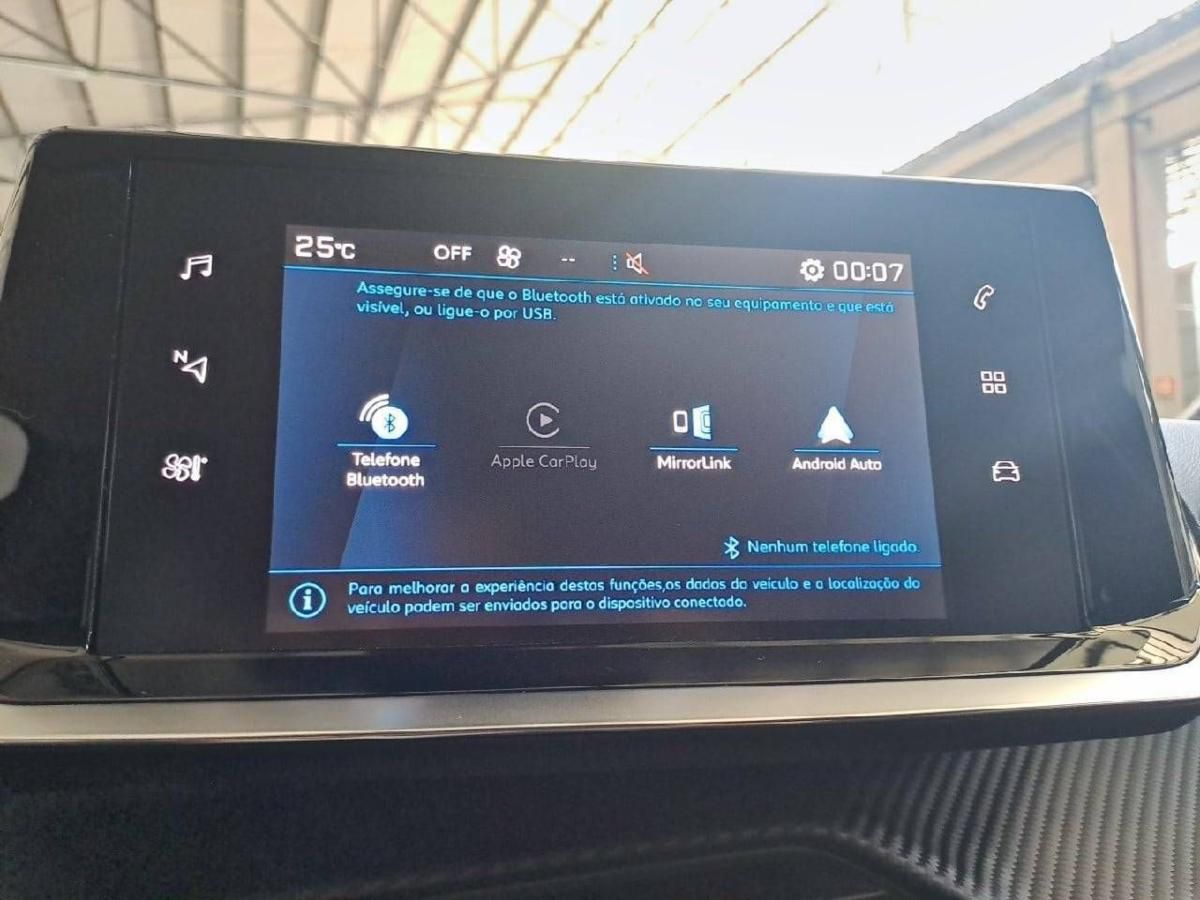 peugeot-208-2023-gasolina-1199cc