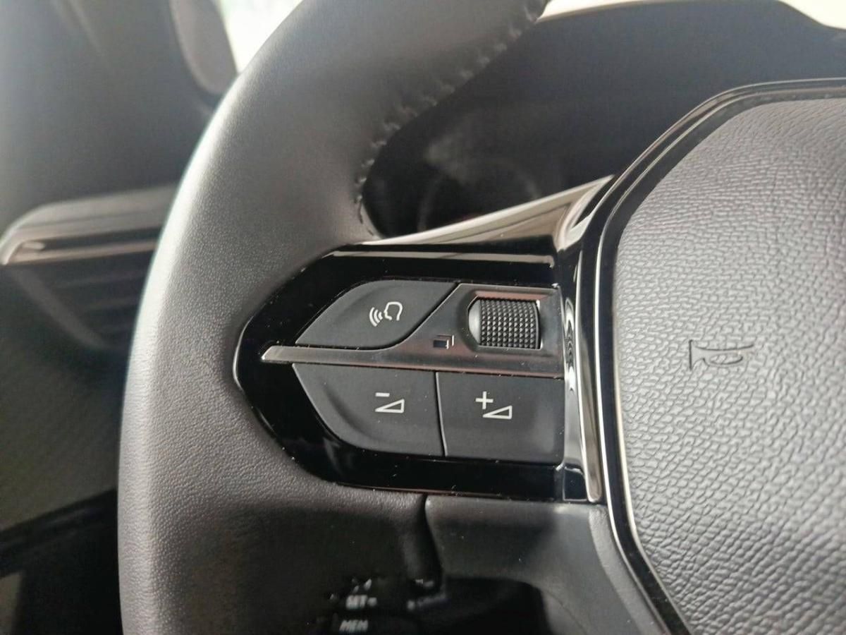 peugeot-2008-2025-gasolina-1199cc