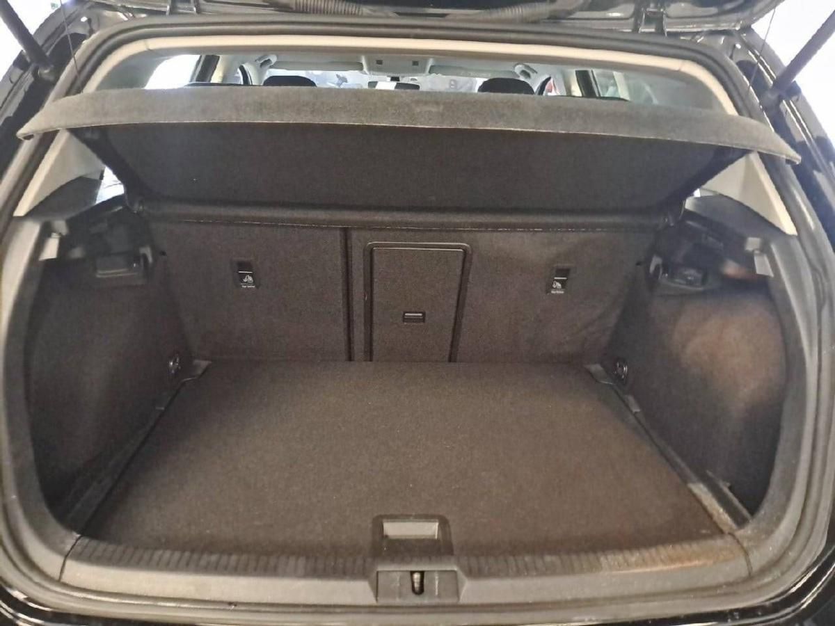 volkswagen-golf-2019-gasolina-999cc