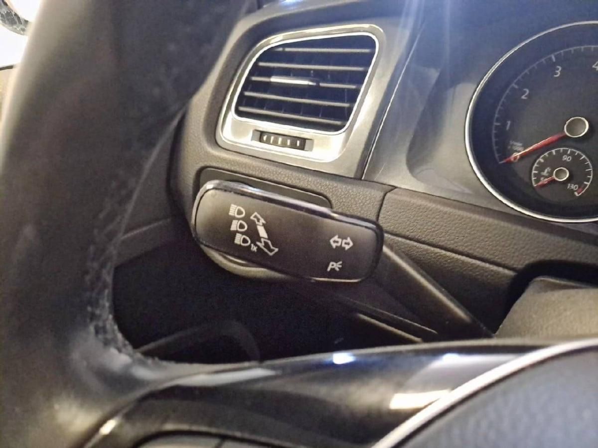 volkswagen-golf-2019-gasolina-999cc