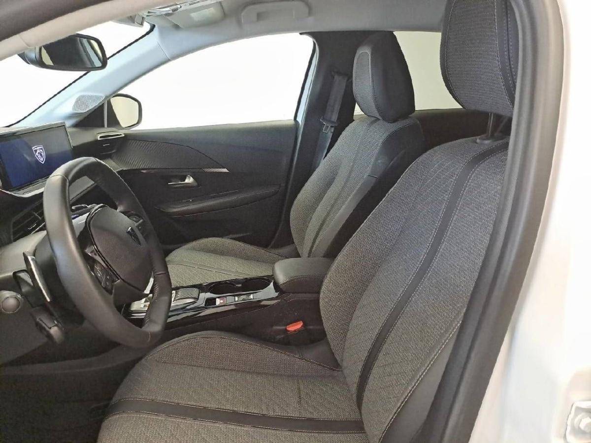 peugeot-208-2025-gasolina-1199cc