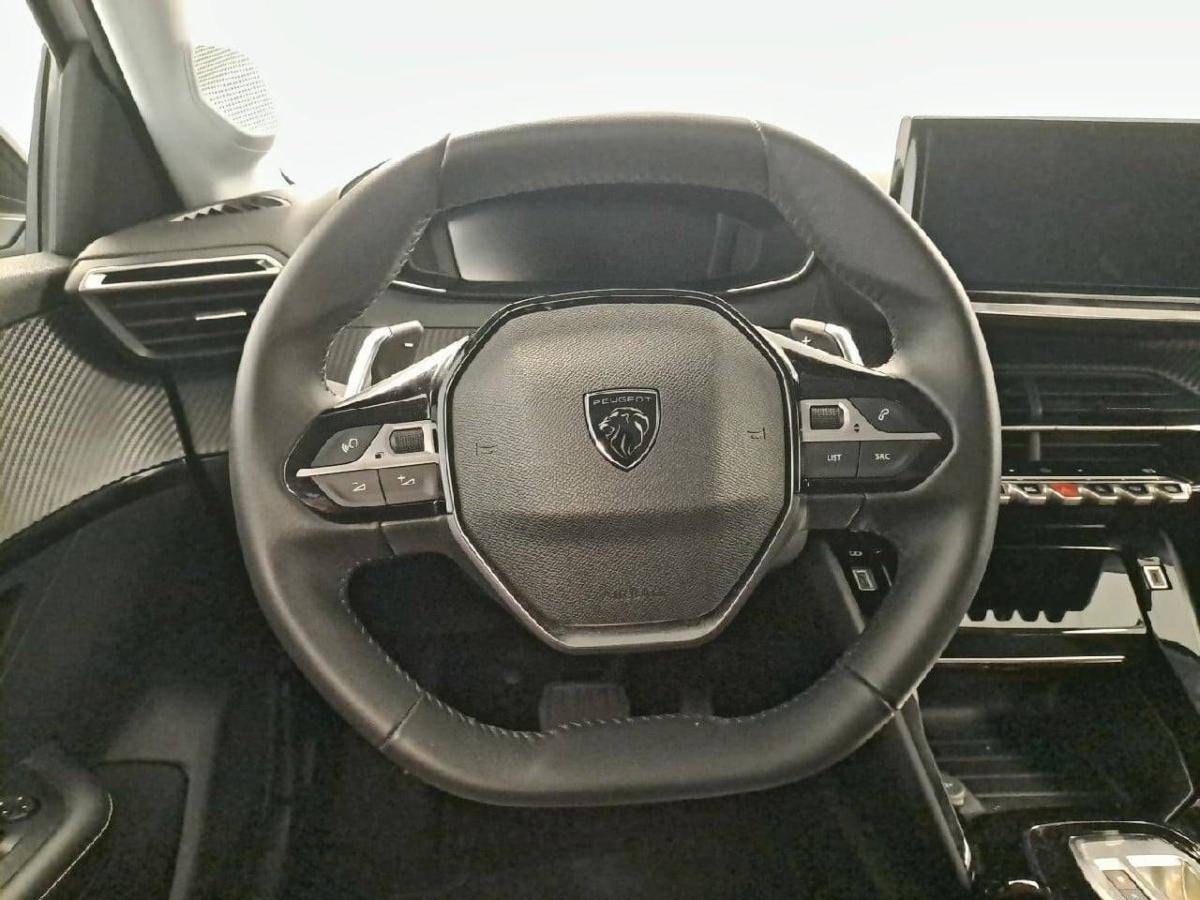 peugeot-208-2025-gasolina-1199cc