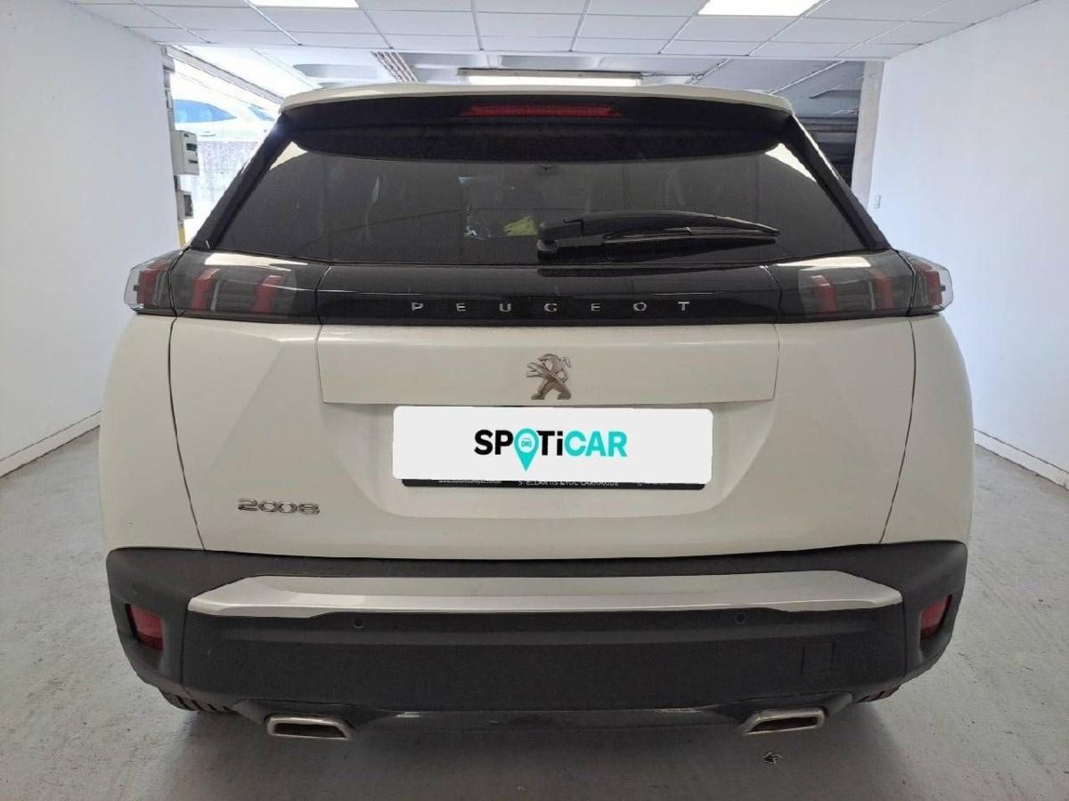 peugeot-2008-2022-gasolina-1199cc