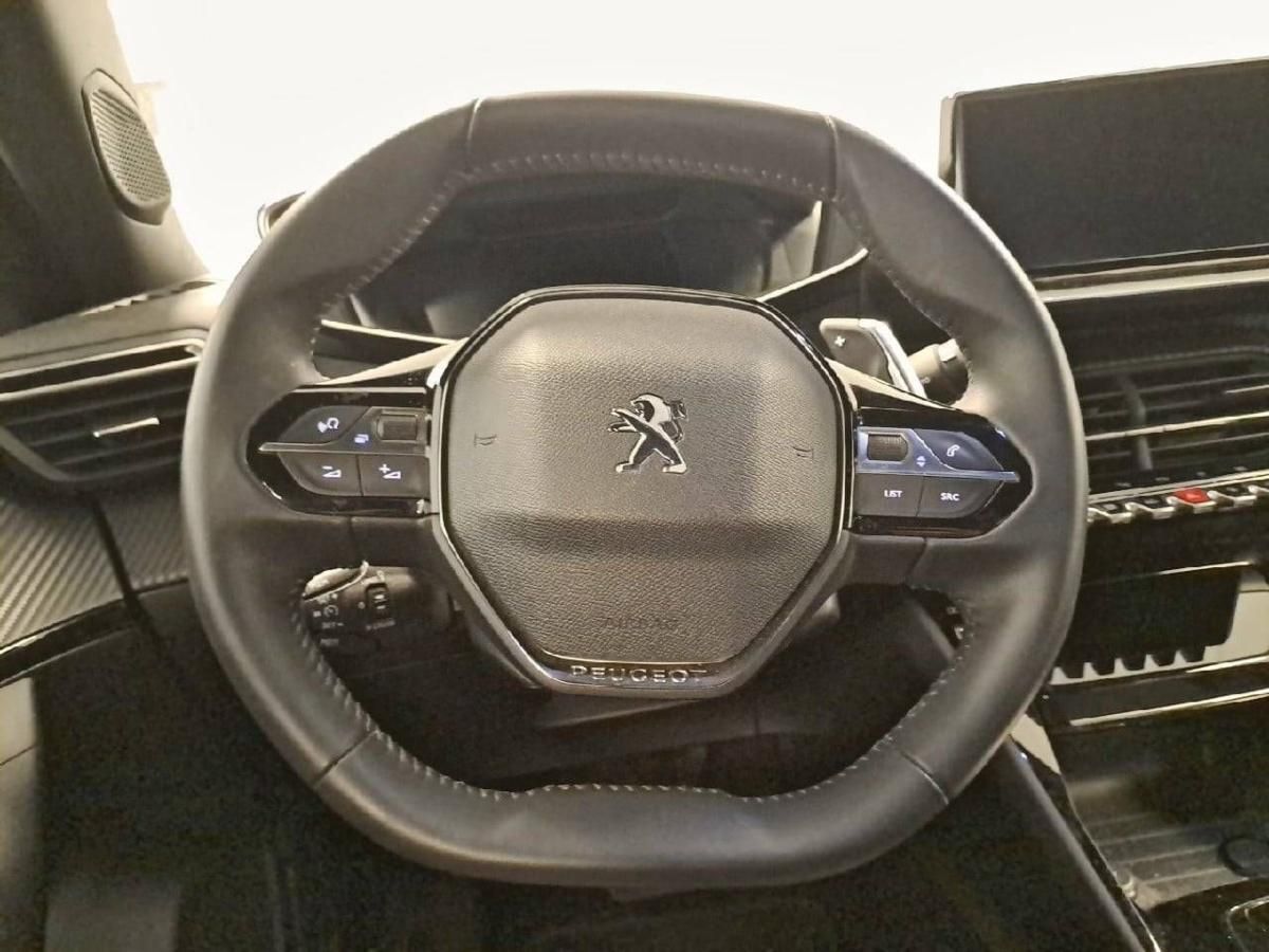 peugeot-2008-2022-gasolina-1199cc