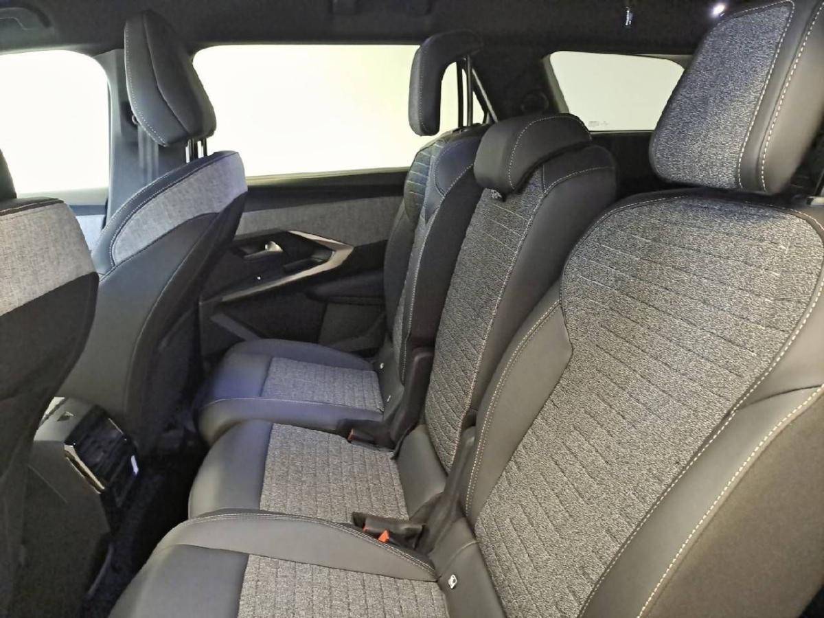 peugeot-5008-2025-gasolina-1199cc