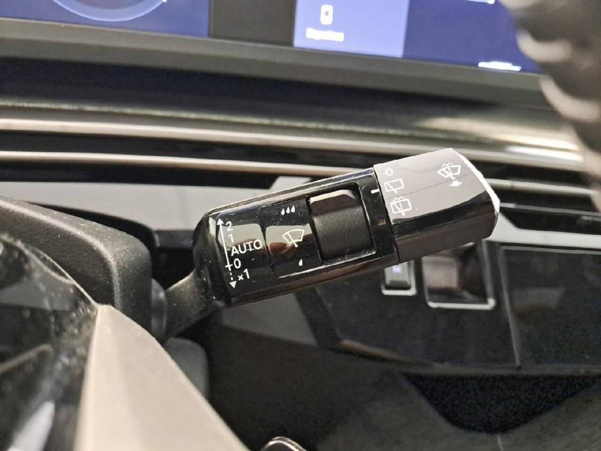 peugeot-5008-2025-gasolina-1199cc