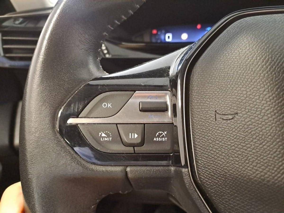 peugeot-308-2022-gasolina-1199cc