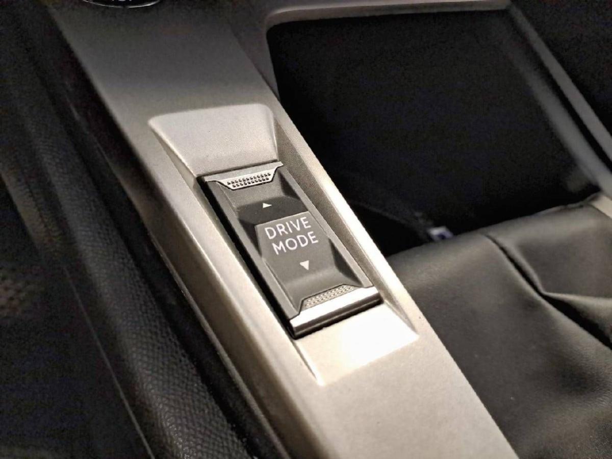 peugeot-308-2022-gasolina-1199cc