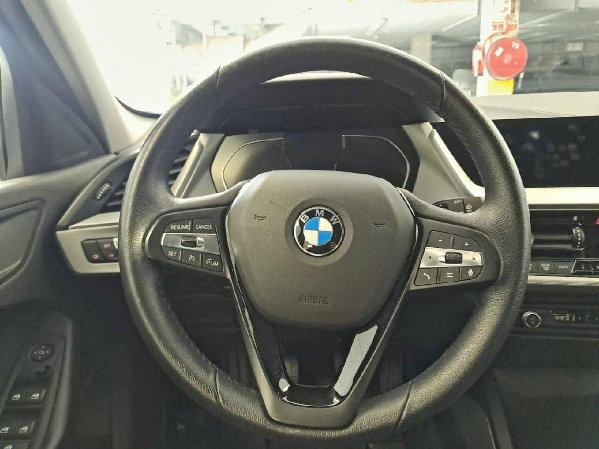 bmw-serie-1-2021-diesel-1496cc