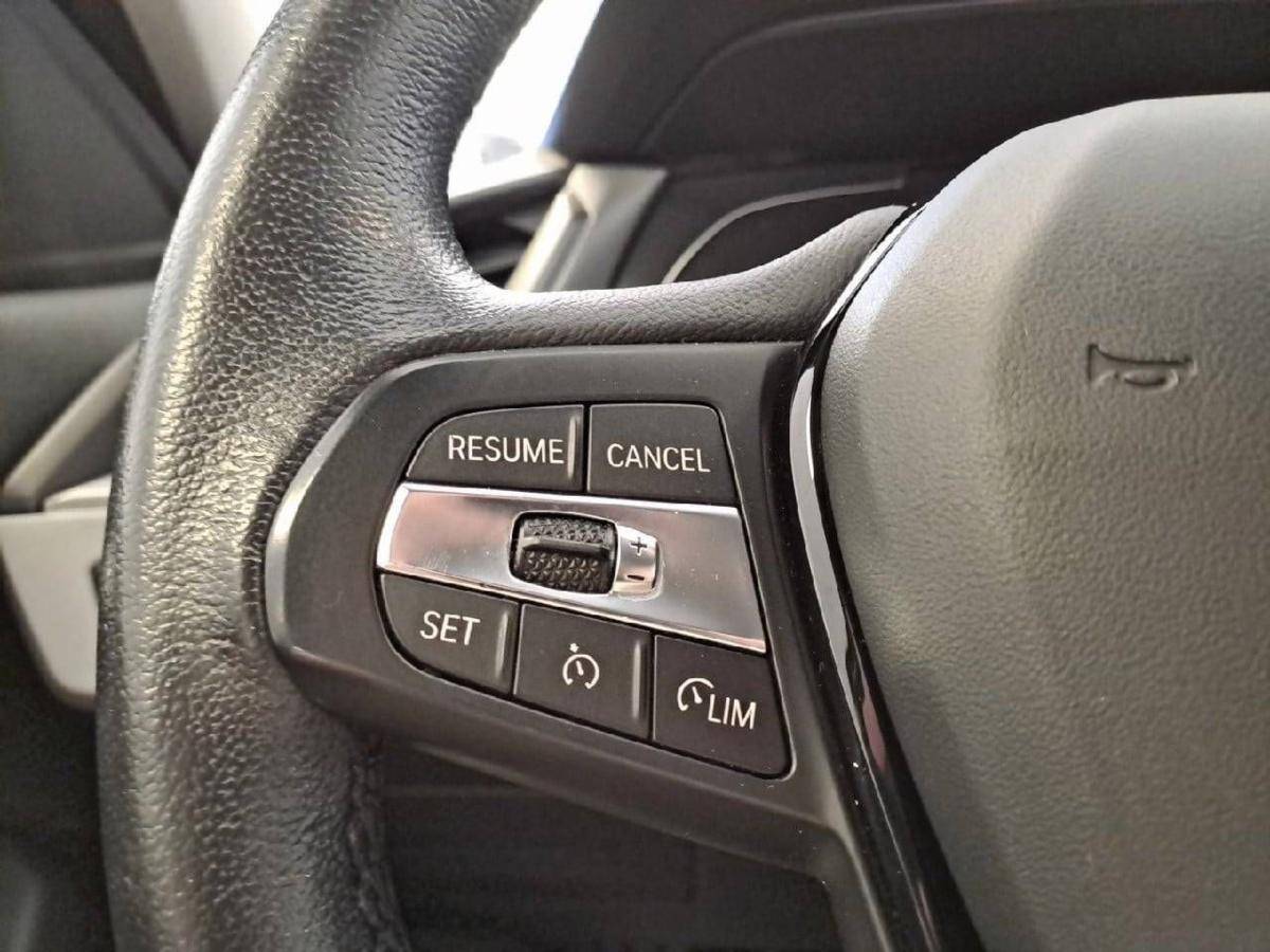 bmw-serie-1-2021-diesel-1496cc