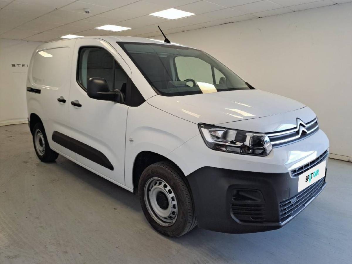 citroen-berlingo-2023-diesel-1499cc