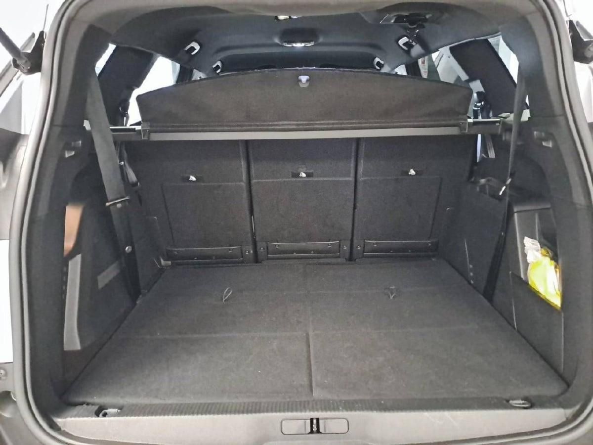 peugeot-5008-2023-diesel-1499cc