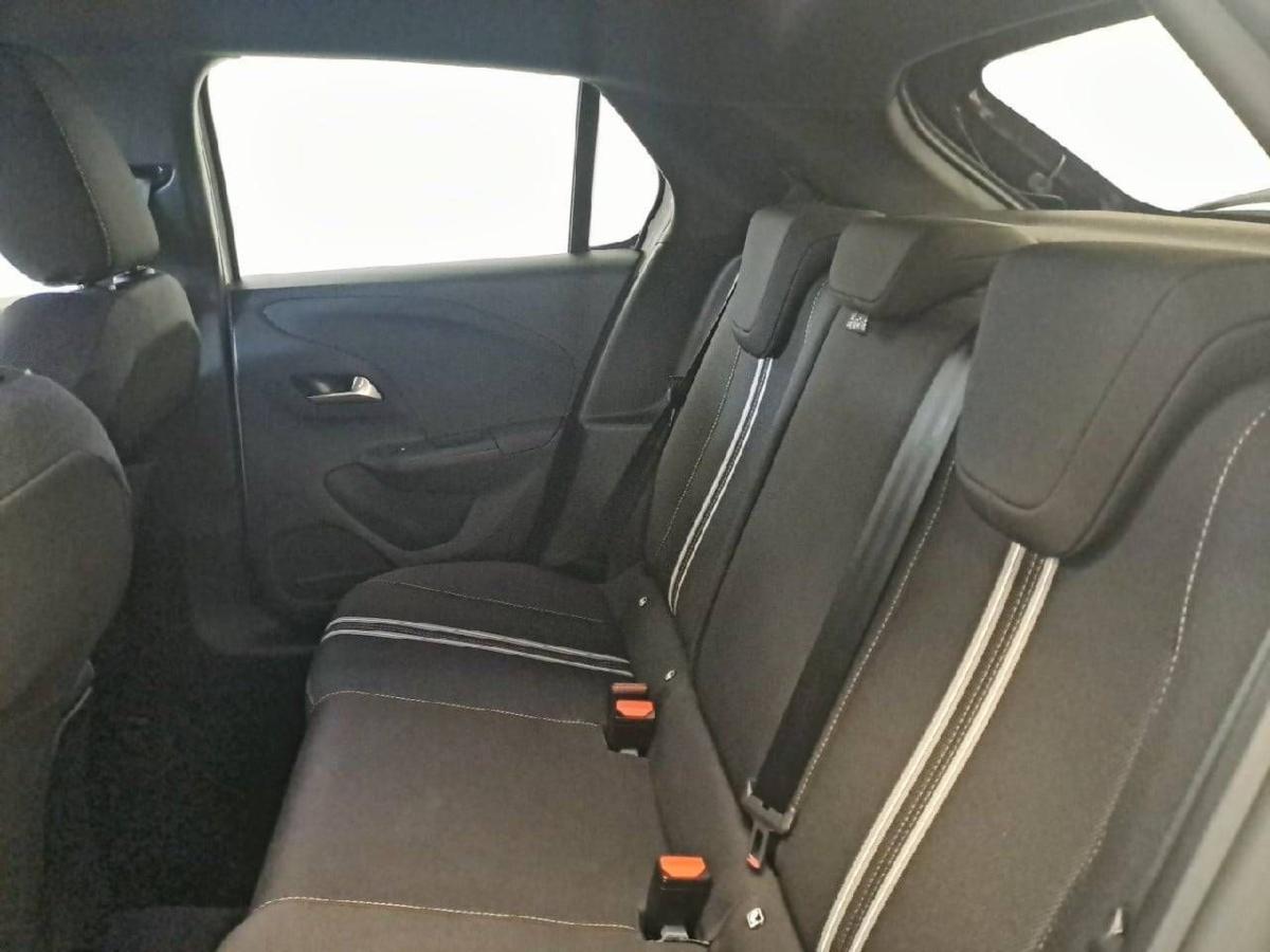 opel-corsa-2025-gasolina-1199cc