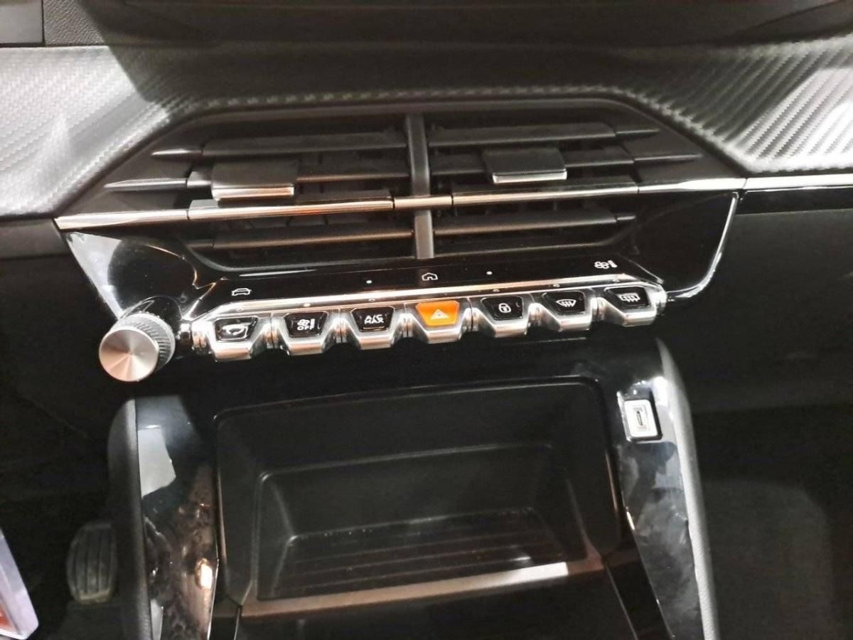 peugeot-2008-2024-gasolina-1199cc