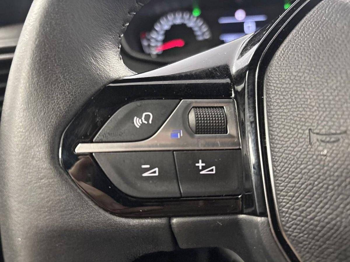 peugeot-2008-2025-gasolina-1199cc
