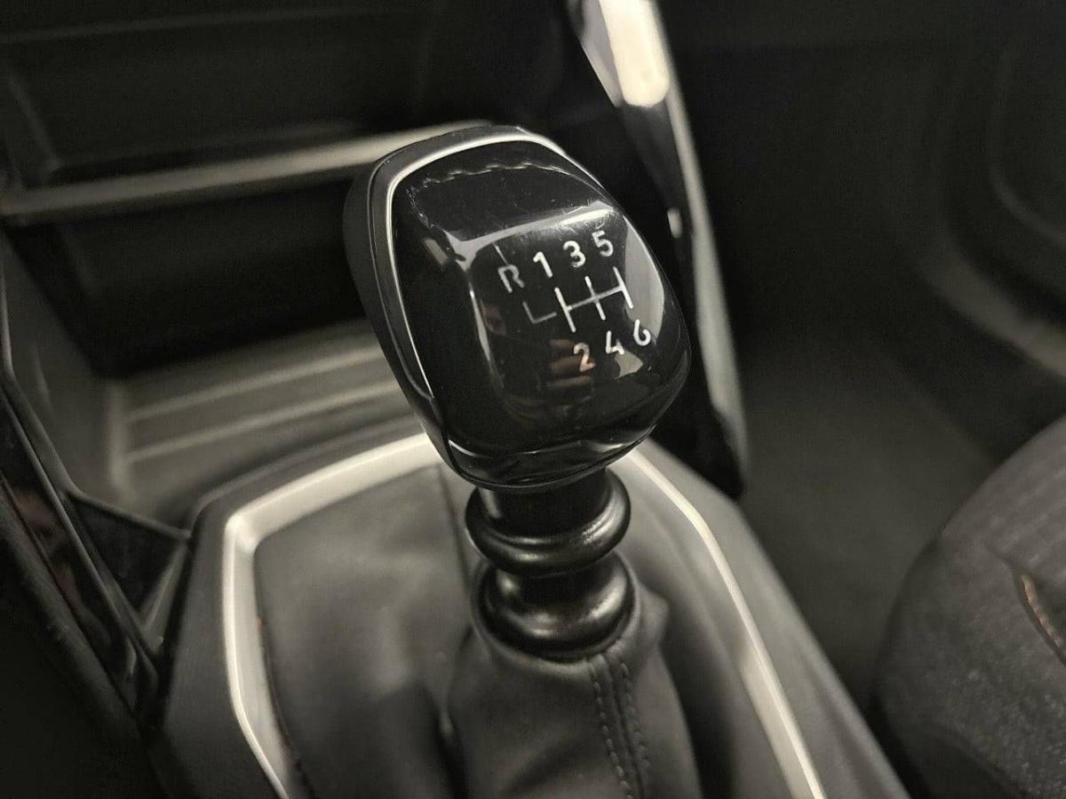 peugeot-2008-2025-gasolina-1199cc