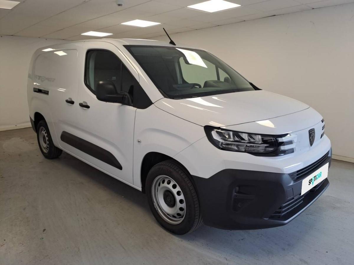 peugeot-partner-2025-diesel-1499cc