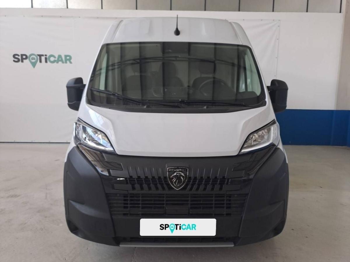 peugeot-boxer-2025-diesel-2184cc