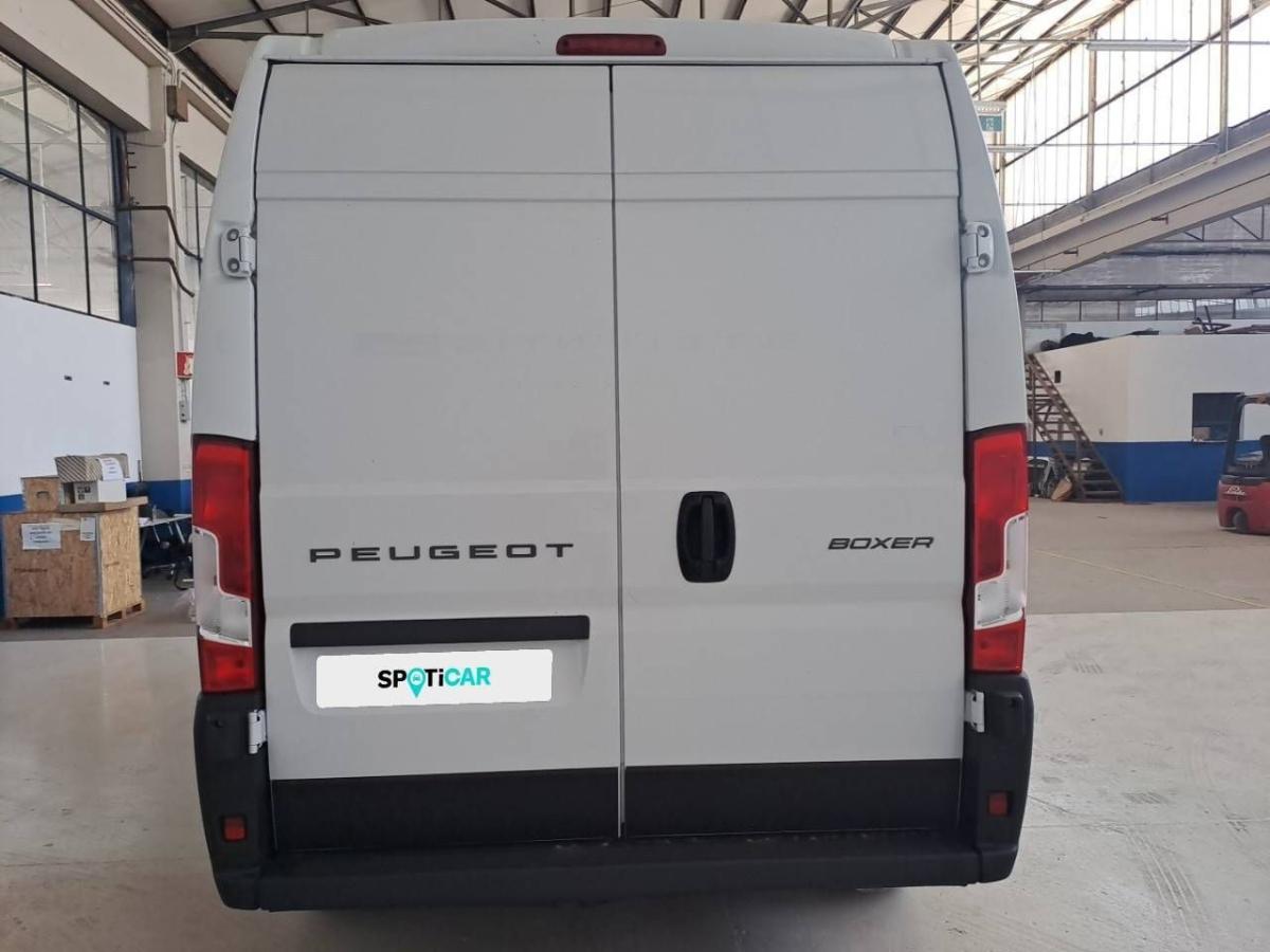 peugeot-boxer-2025-diesel-2184cc