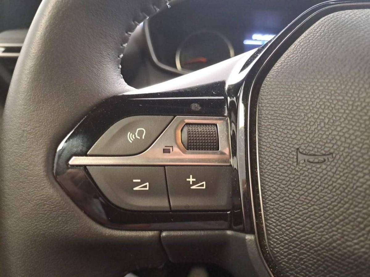 peugeot-2008-2025-gasolina-1199cc
