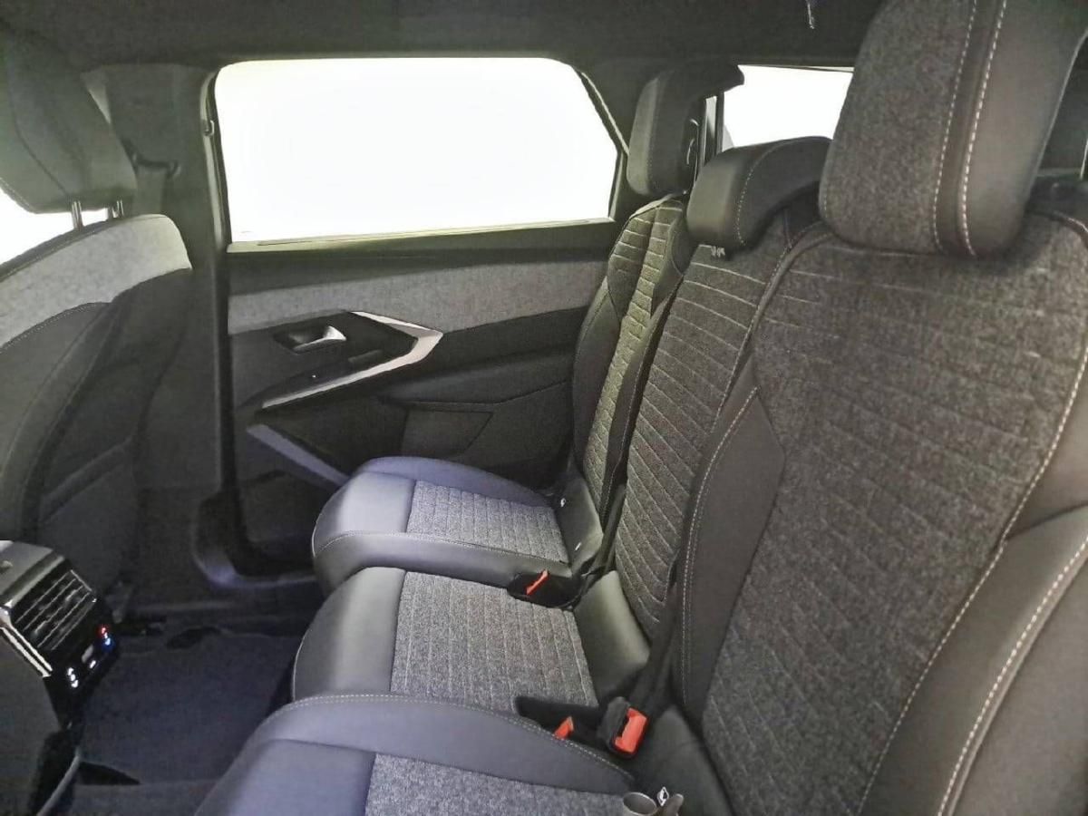 peugeot-5008-2025-gasolina-1199cc
