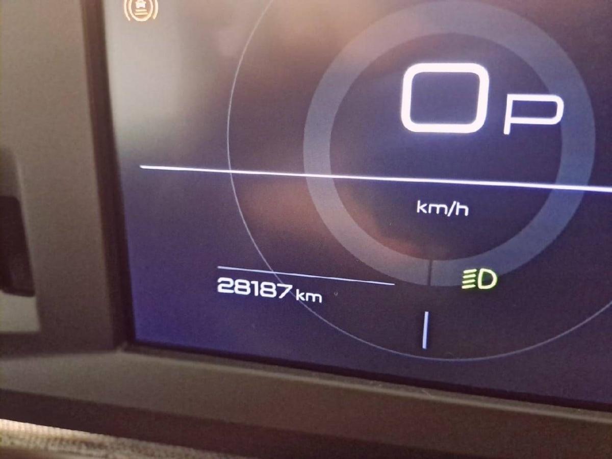 peugeot-5008-2025-gasolina-1199cc