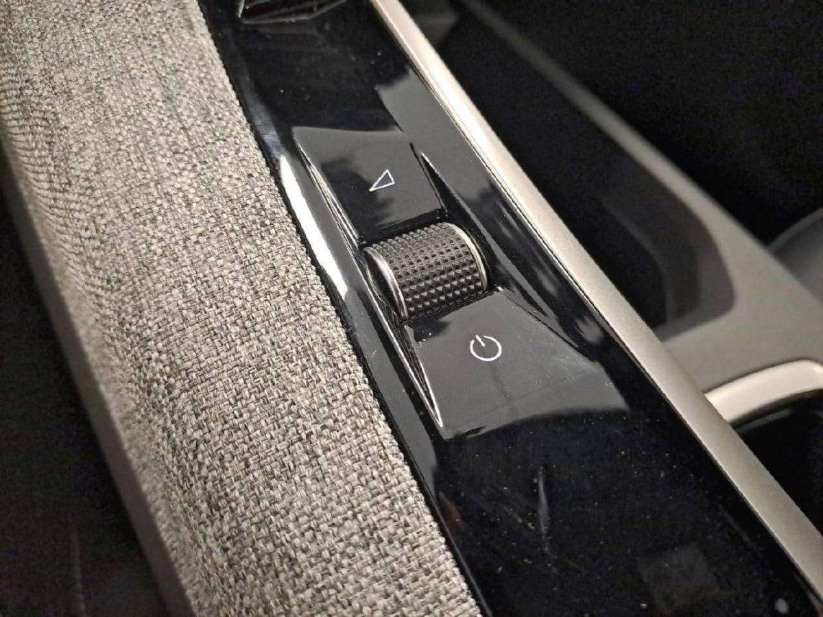 peugeot-5008-2025-gasolina-1199cc