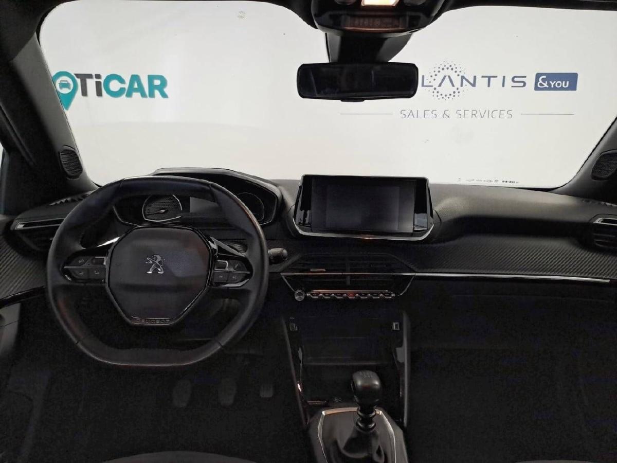 peugeot-2008-2023-gasolina-1199cc