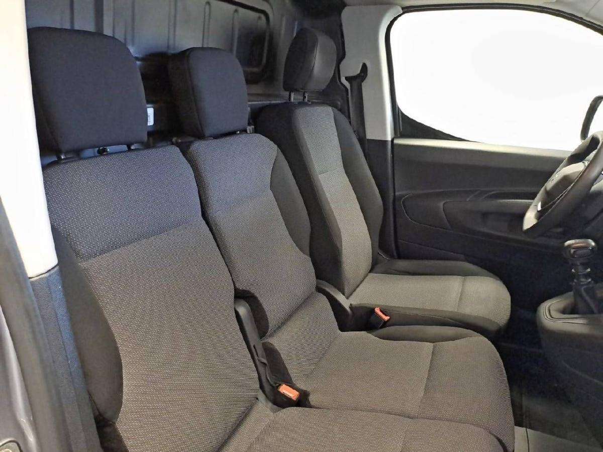 peugeot-partner-2023-diesel-1499cc