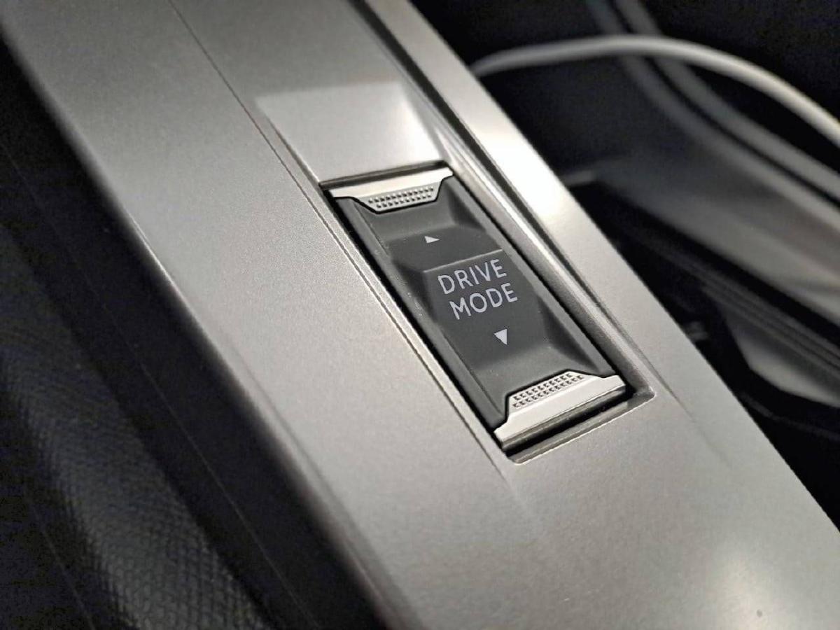 peugeot-408-2025-gasolina-1199cc