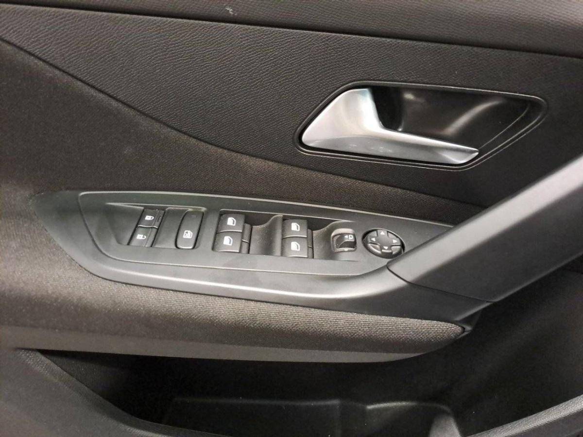 peugeot-308-2025-gasolina-1199cc